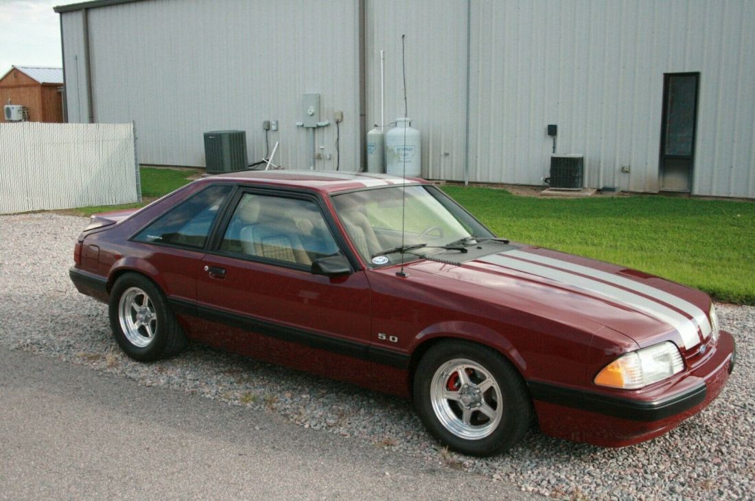 1989 Ford Mustang - photo 3