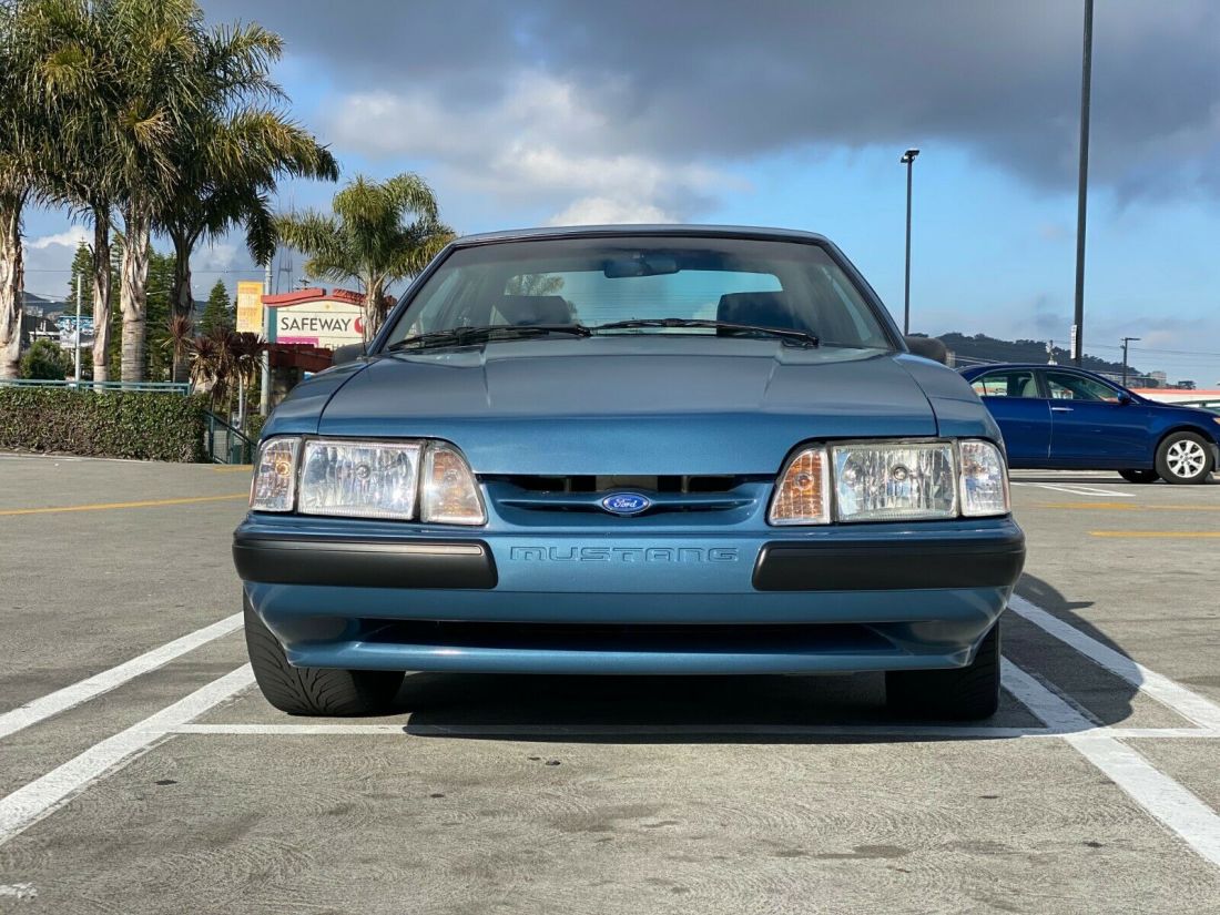 1989 Ford Mustang LX - photo 4
