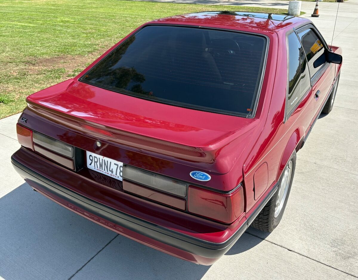 1989 Ford Mustang - photo 13
