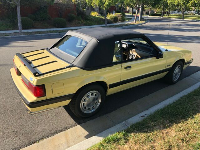 1989 Ford Mustang Sport LX - photo 3