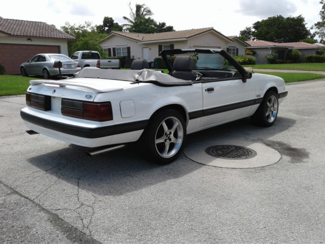 1989 Ford Mustang LX - photo 10