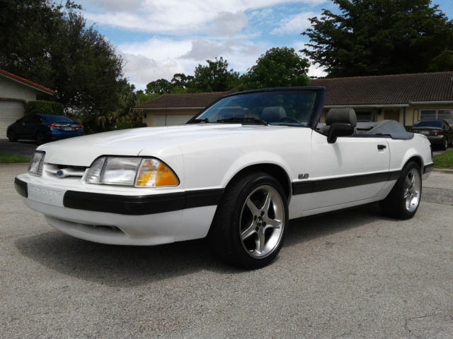 1989 Ford Mustang LX - photo 11