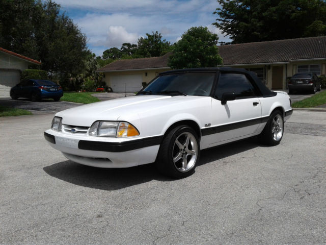 1989 Ford Mustang LX - photo 2