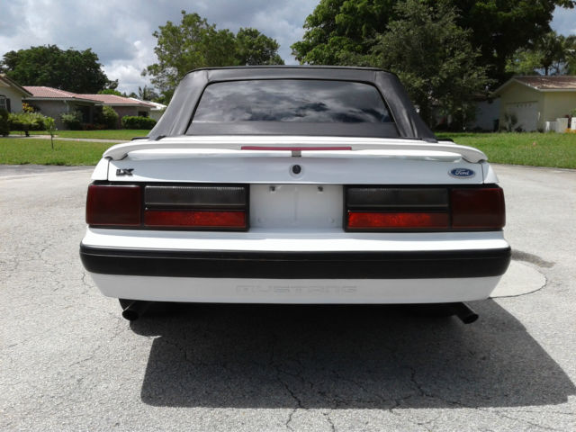 1989 Ford Mustang LX - photo 8