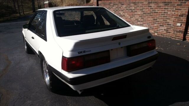 1989 Ford Mustang -- - photo 9