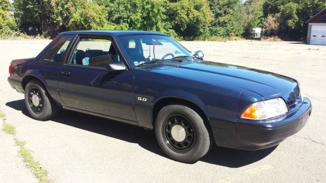 1989 Ford Mustang - photo 3