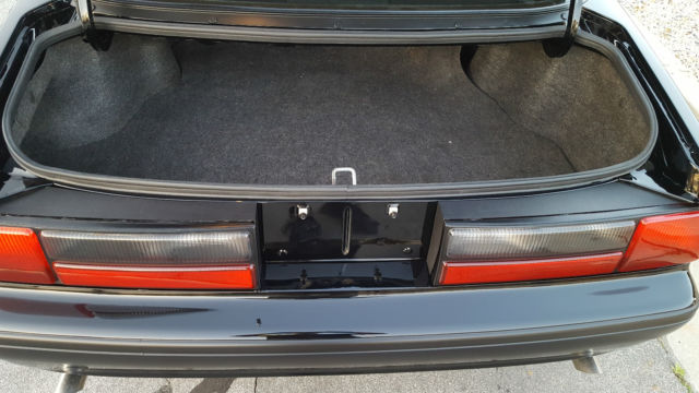 1989 Ford Mustang LX Sedan 2-Door - photo 11