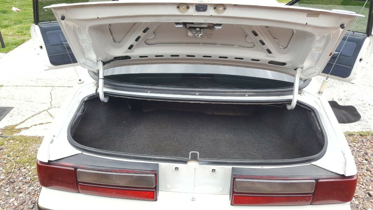 1989 Ford Mustang LX Special Service Package - photo 10