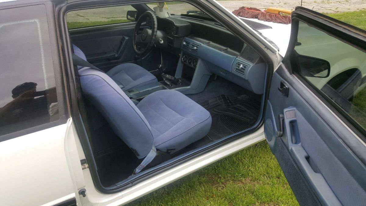 1989 Ford Mustang LX Special Service Package - photo 11