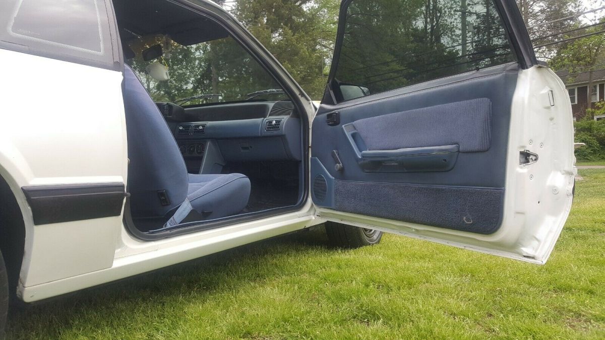 1989 Ford Mustang LX Special Service Package - photo 12