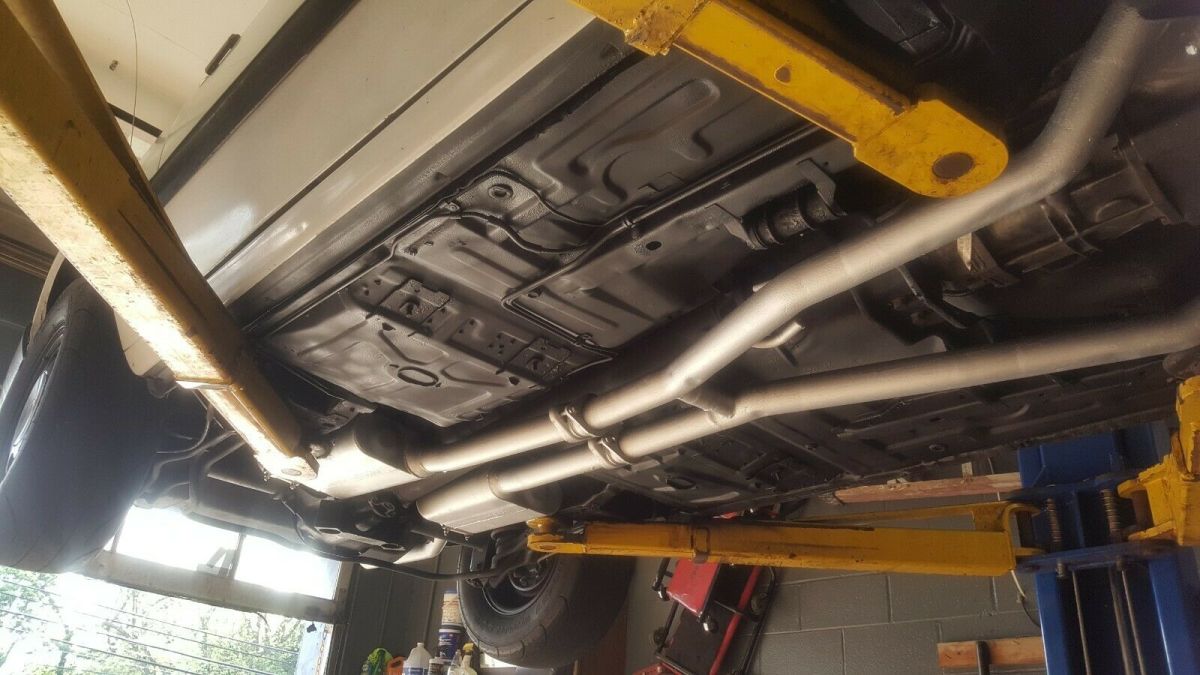 1989 Ford Mustang LX Special Service Package - photo 5