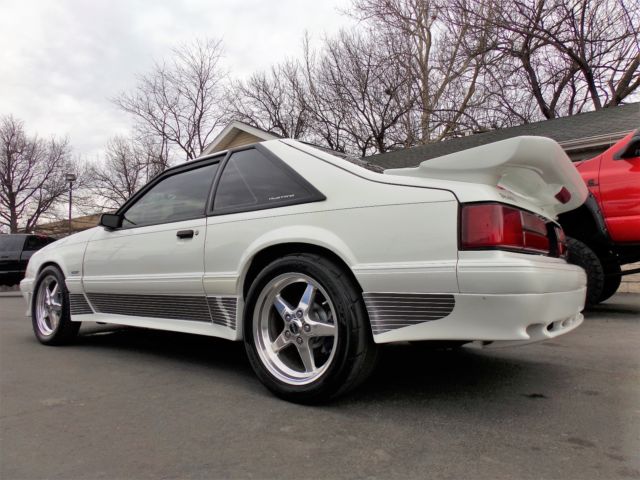 1989 Ford Mustang LX Saleen - photo 3