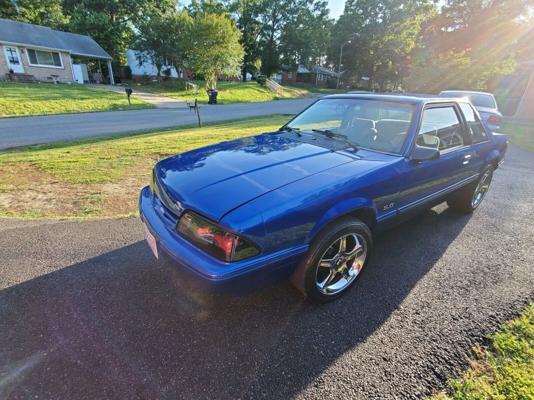 1989 Ford Mustang LX - photo 2