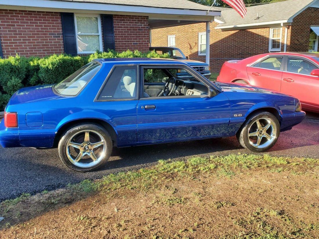 1989 Ford Mustang LX - photo 9