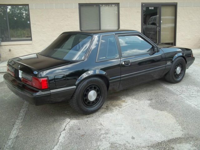 1989 Ford Mustang - photo 2