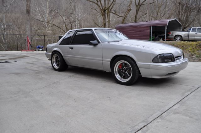 1989 Ford Mustang LX - photo 3