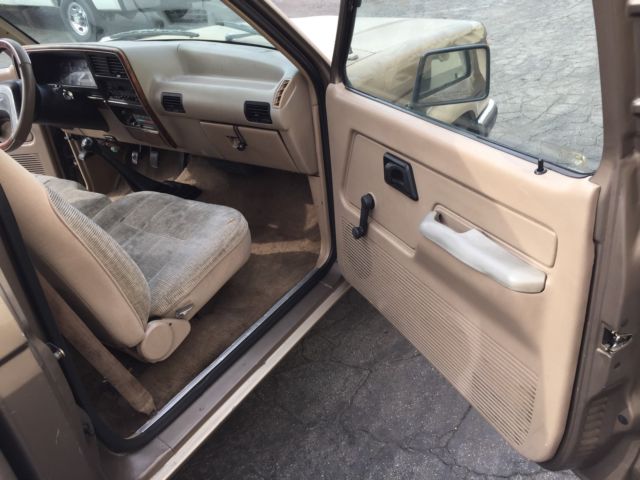 1989 Ford Ranger S Standard Cab Pickup 2-Door - photo 5