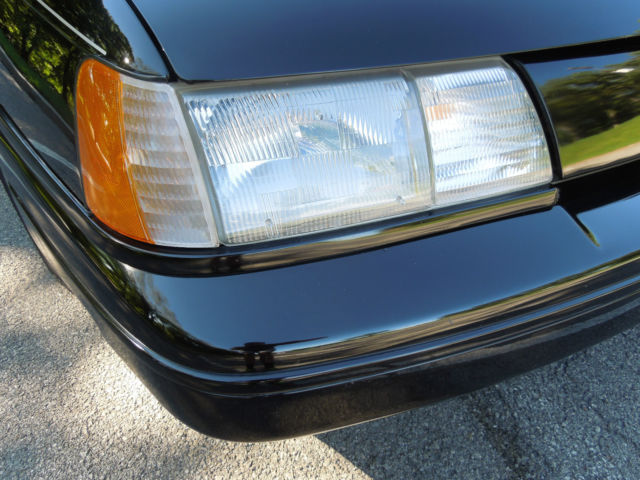 1989 Ford Taurus SHO - photo 8