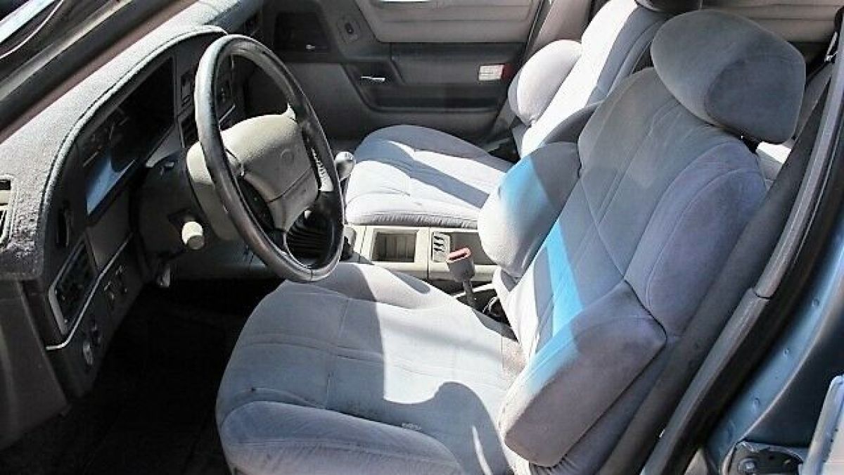 1989 Ford Taurus SHO - photo 3