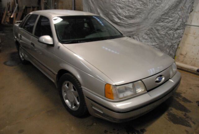 1989 Ford Taurus - photo 3