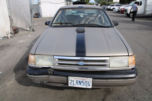 1989 Ford Tempo GL - photo 9