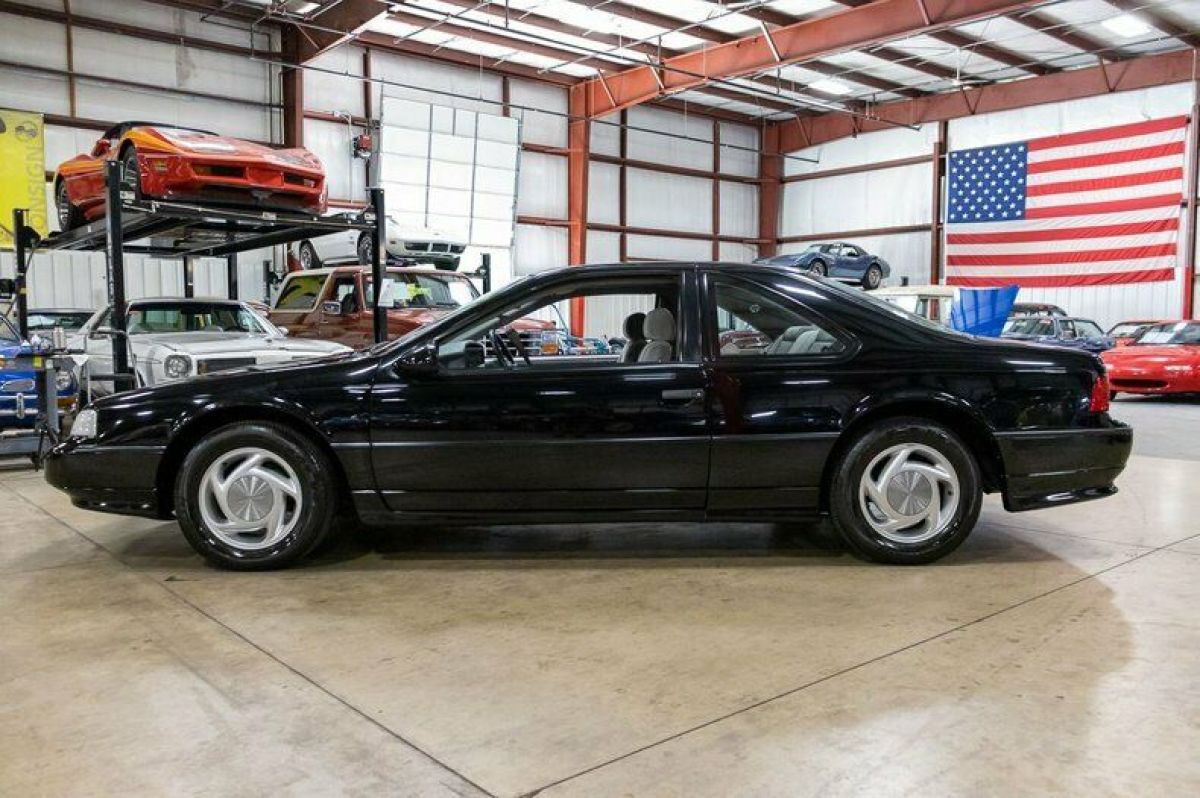 1989 Ford Thunderbird - photo 2
