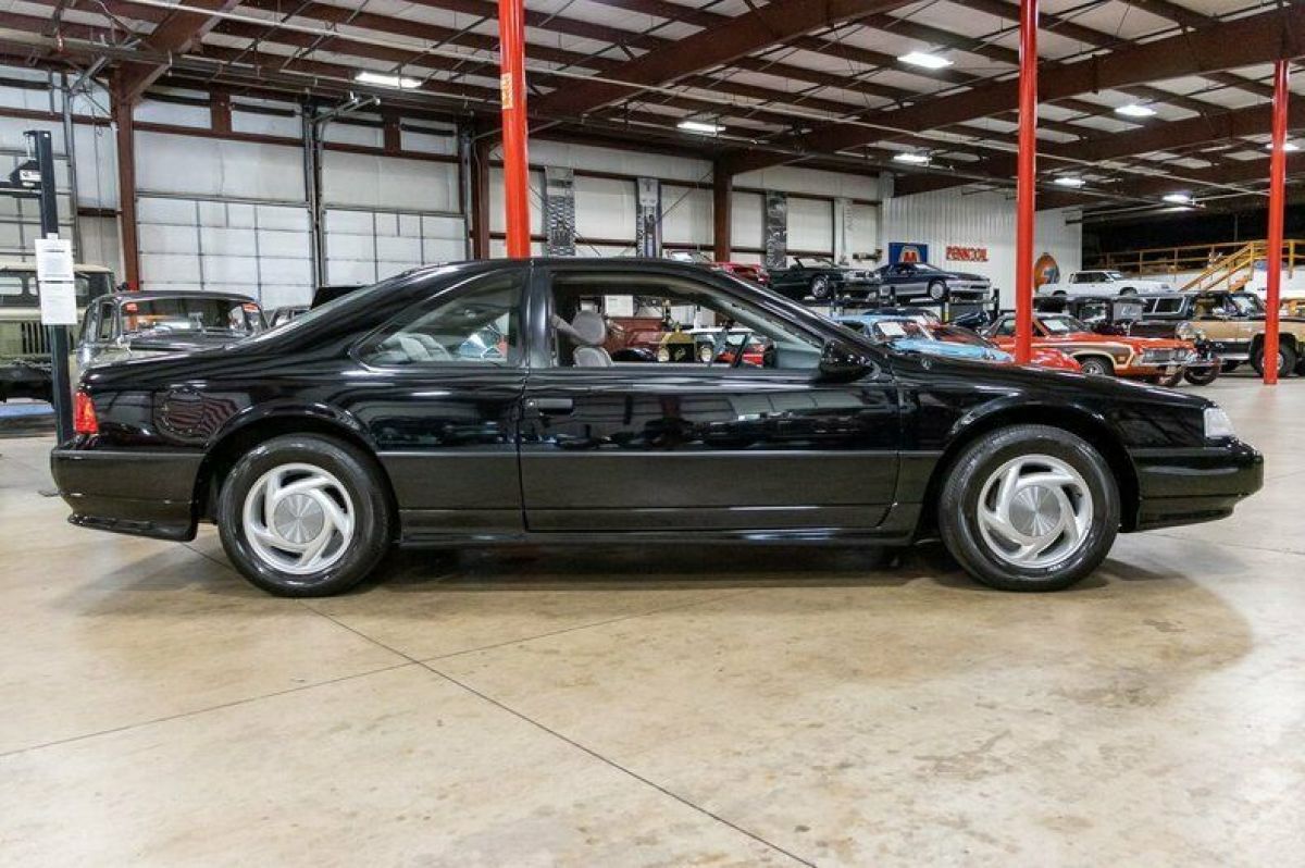 1989 Ford Thunderbird - photo 6