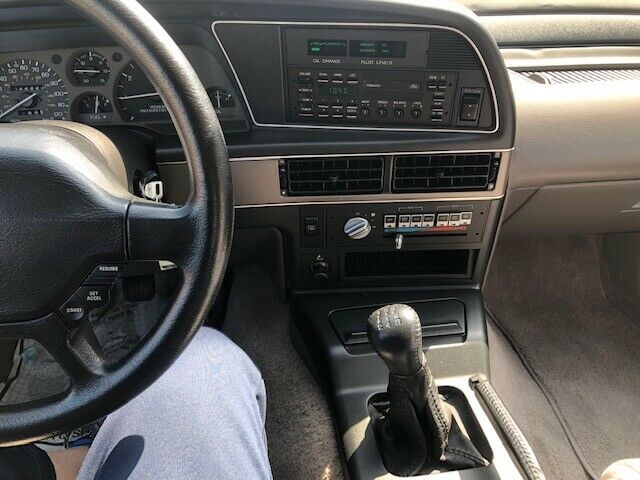 1989 Ford Thunderbird SC (Super Coupe) - photo 11