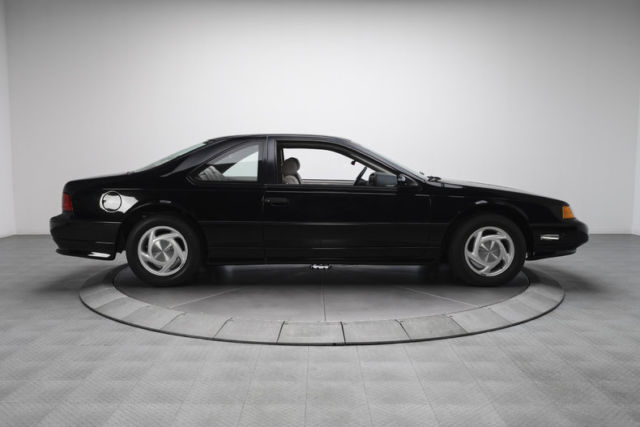 1989 Ford Thunderbird SC - photo 2
