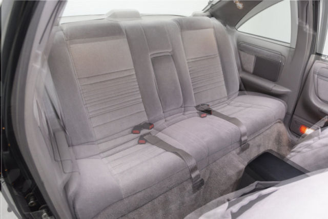 1989 Ford Thunderbird SC - photo 6