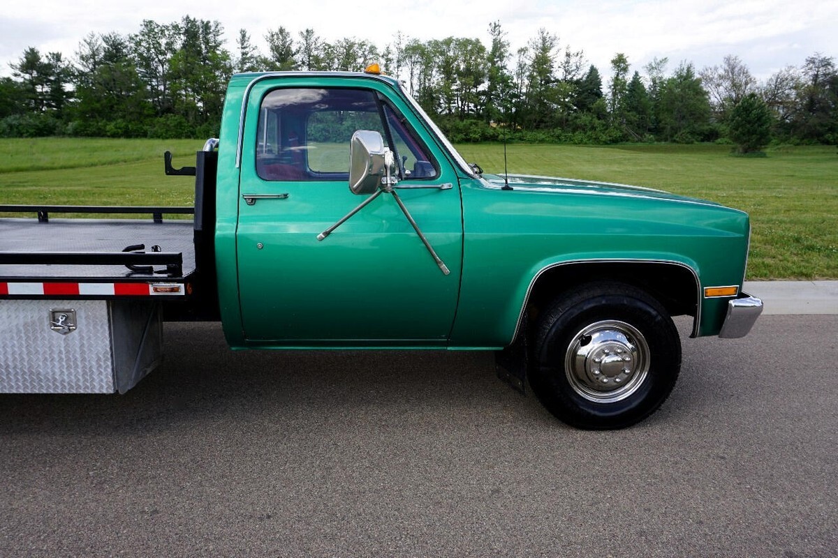 1989 GMC R3500 Wedge Truck Car Hauler - photo 13