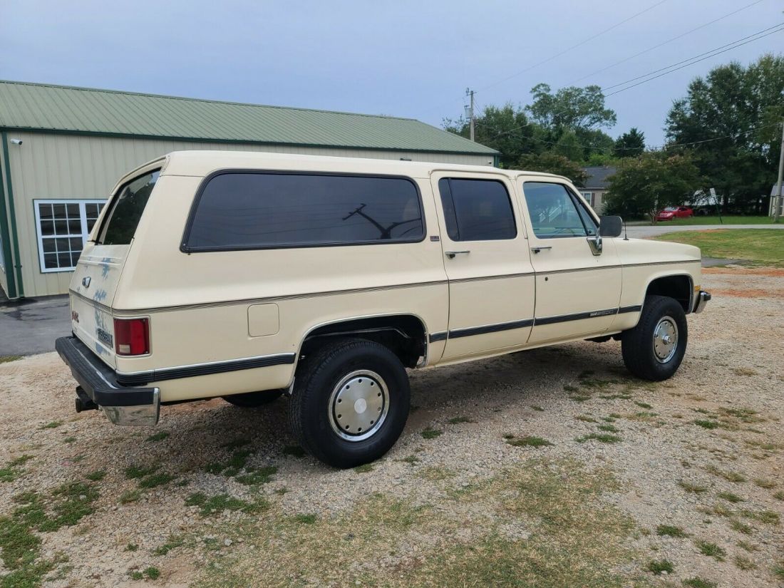 1989 GMC Suburban SLE - photo 7