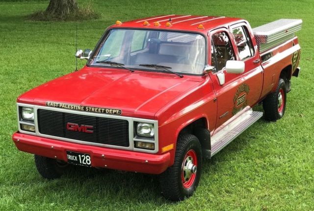 1989 GMC Sierra 3500 SLE 454 4x4 4spd Crew Cab 14,386 Miles Fire Truck - photo 3