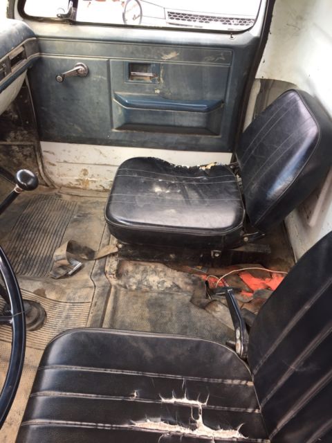 1989 GMC C60 - photo 10