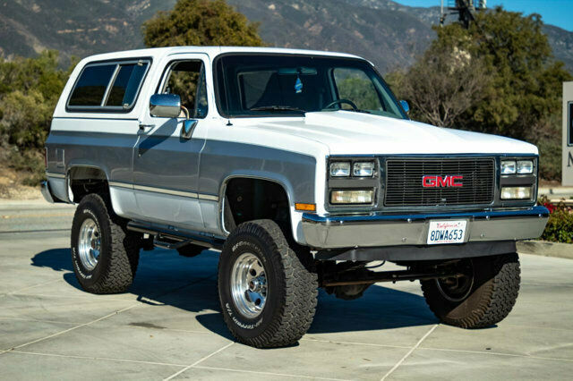 1989 GMC Jimmy 4WD 4x4 Fully Restored Rebuilt Engine Blazer Chevy CNC Motors 1989 GMC Jimmy V15 4WD