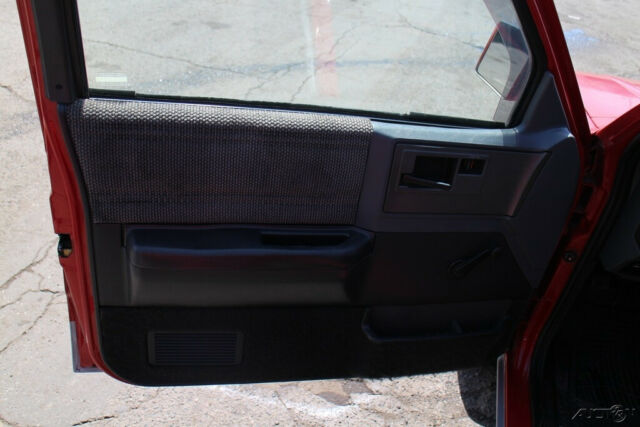 1989 GMC Jimmy - photo 8