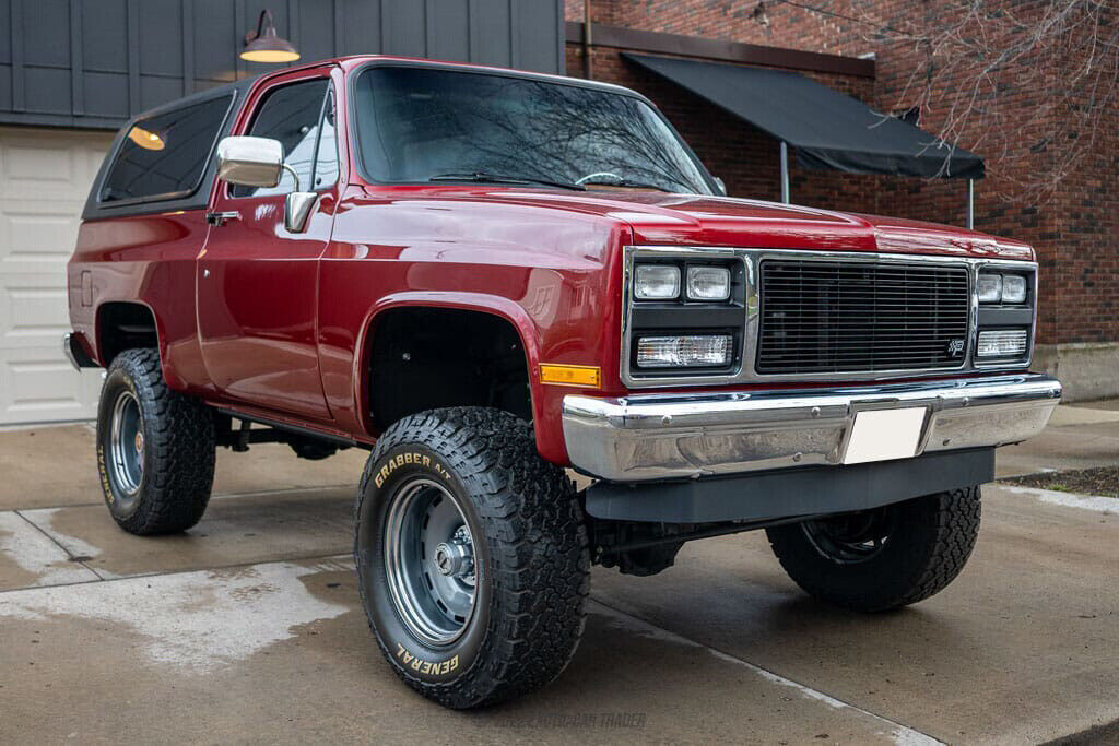 1989 GMC Jimmy LT4 Restomod Supercharged 6.2L V8 - photo 12