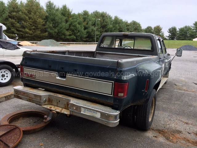 1989 GMC R3500 SLE - photo 3