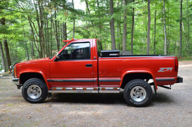 1989 GMC Sierra 4x4 pick up truck 1989 GMC Sierra 1500 4x4