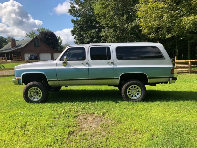 1989 GMC Suburban - photo 6