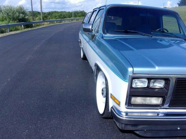 1989 GMC Suburban R1500 4dr SUV - photo 10