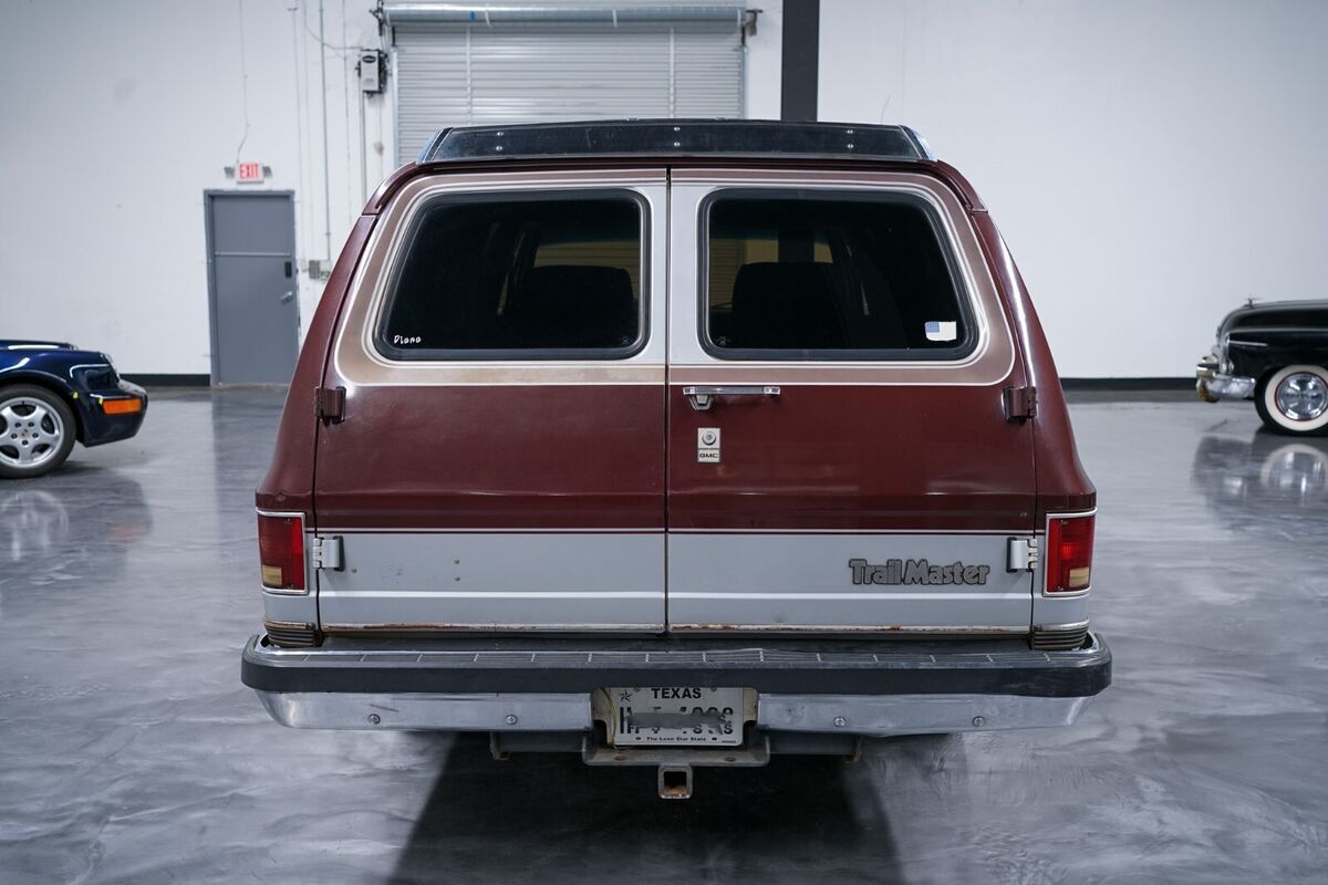 1989 GMC Suburban - photo 6