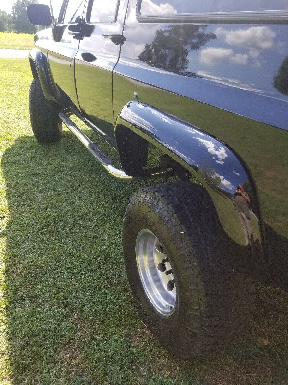 1989 GMC V1500 Suburban V15 CONVENTIONAL - photo 4