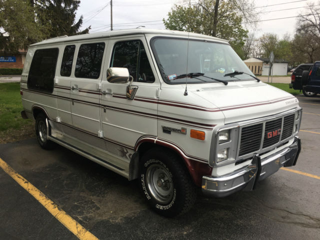 1989 GMC Vandura 2500 LX Series w/ starcraft conversion 39k Van Vannin 1989 GMC Vandura LX series with starcraft Conversion