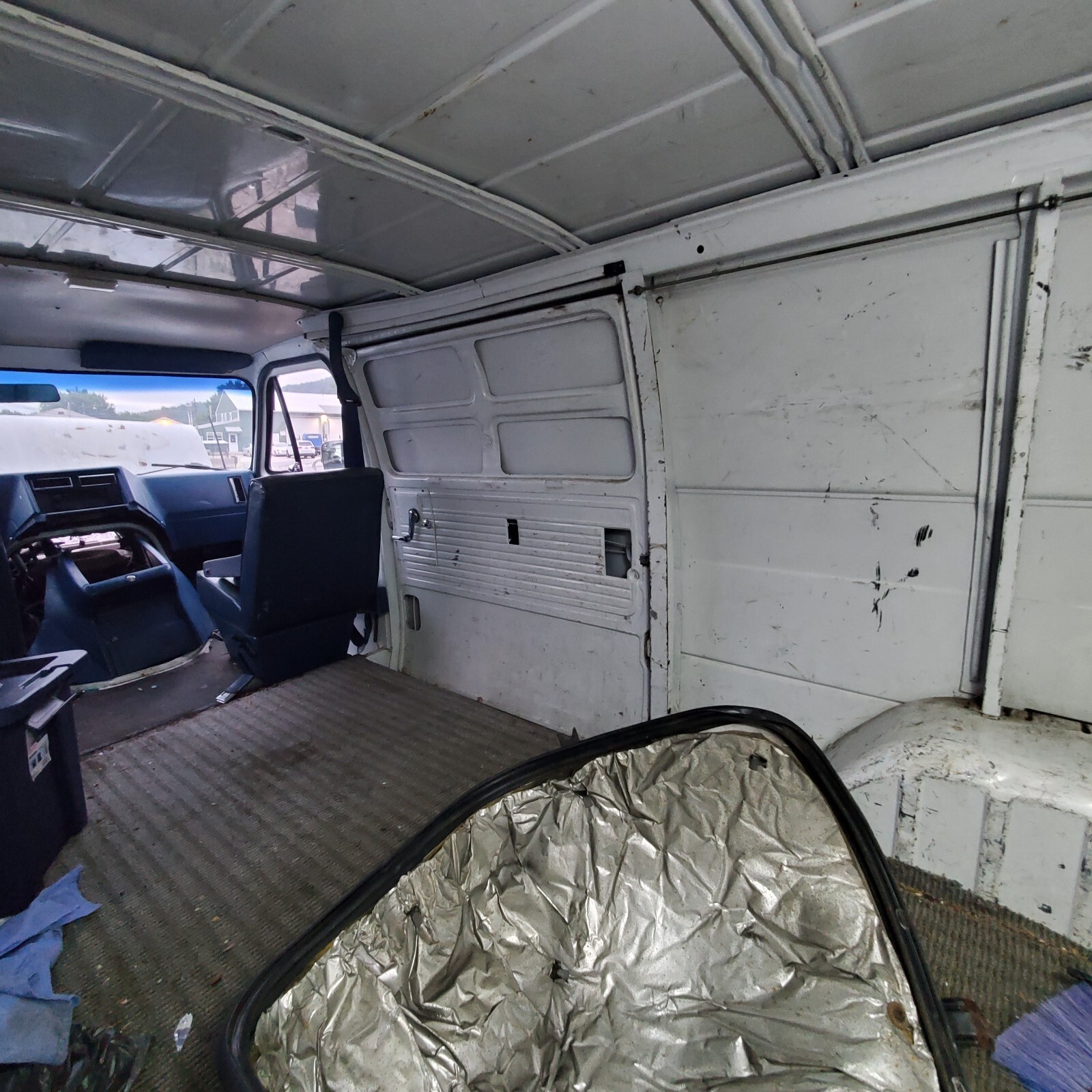 1989 GMC Vandura G2500 - photo 4