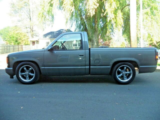 1989 GMC/Chevrolet C/K 1500 Short Wide Rust Free Adult Owned.Lots of $$ Spent. 1989 GMC Sierra 1500