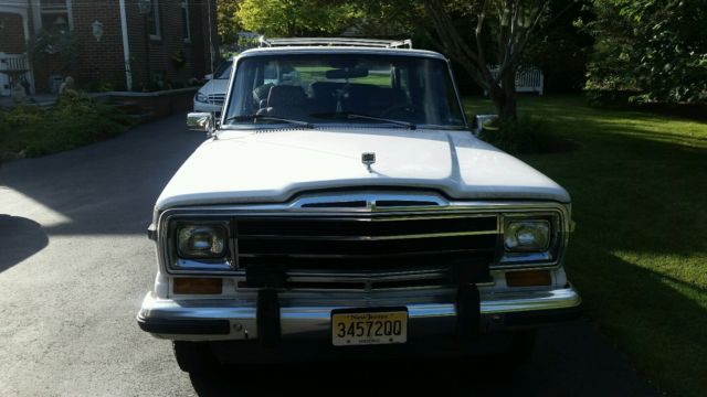 1989 Jeep Wagoneer - photo 3