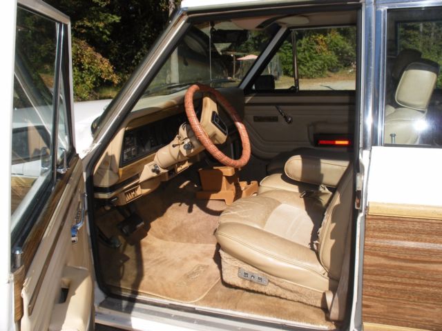 1989 Jeep Wagoneer - photo 4