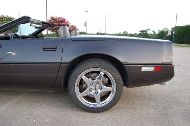 1989 Chevrolet Corvette LOW MILES, RARE COLOR - photo 5