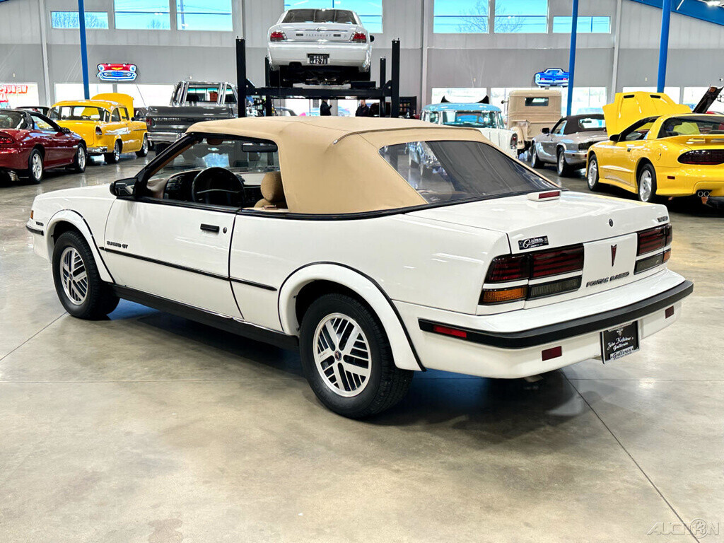1989 Pontiac Sunbird GT Turbo - photo 13